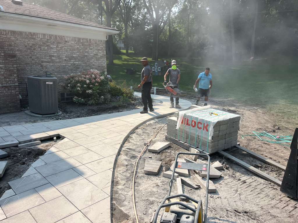 retaining wall steps Unilock Pisa XL