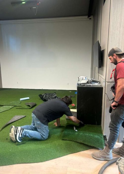 indoor golf practice putting green Michigan