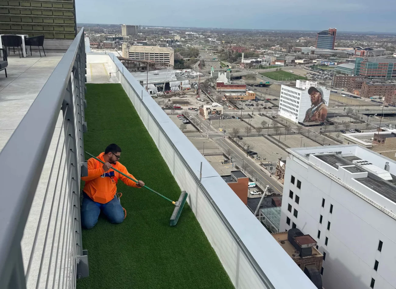 Commercial Rooftop Synthetic Turf Installation Project Completed